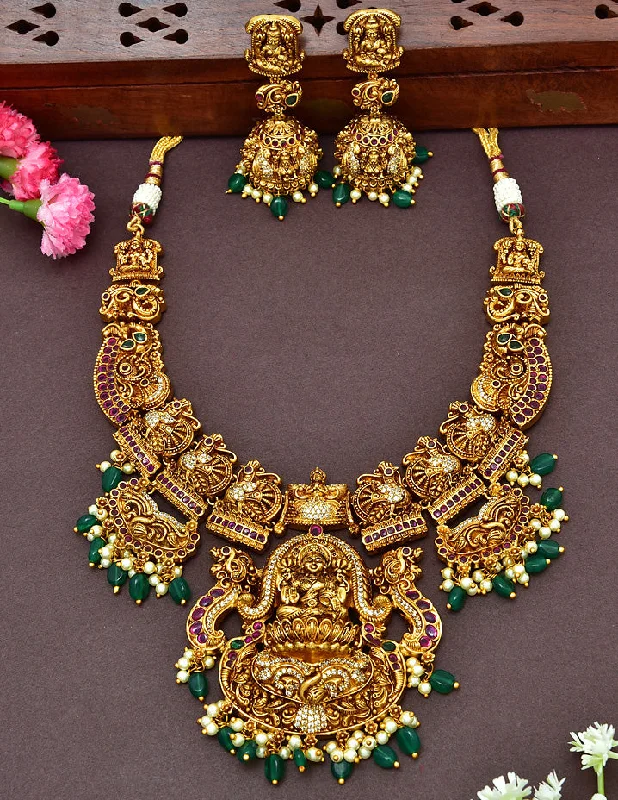 symbolic necklaces for women -stylish crystal necklaces for women -Antique Muhurtham Lakshmi Devi Grand Necklace Set