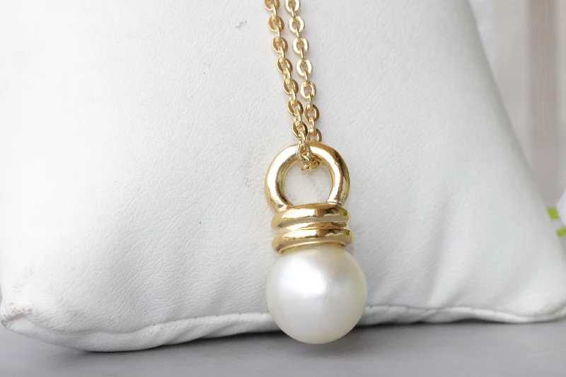 luxury diamond necklaces for women -affordable necklaces for women -IVORY PEARL NECKLACE