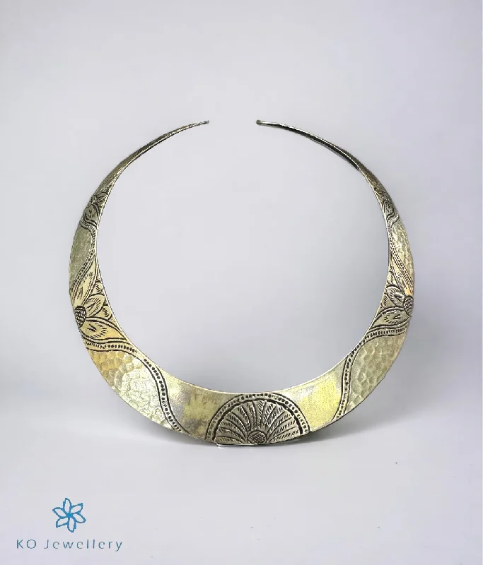 custom necklaces for women -statement necklaces for women -The Zari Silver Antique Hasli Necklace