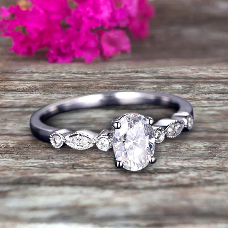 heart-shaped diamond engagement rings -heart-shaped diamond engagement rings -1.25 Carat Beautiful Oval Shaped Cut Moissanite Diamond Engagement Ring Classic Art Deco 10k White Gold