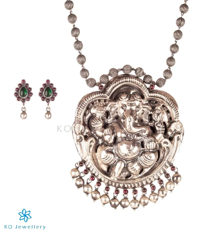 fashion-forward necklaces for women -simple necklaces for women -The Bhupati Silver Ganesha Necklace