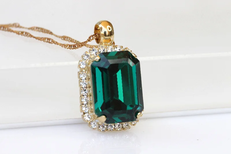 creative design necklaces for women -high-end necklaces for women -GREEN EMERALD NECKLACE